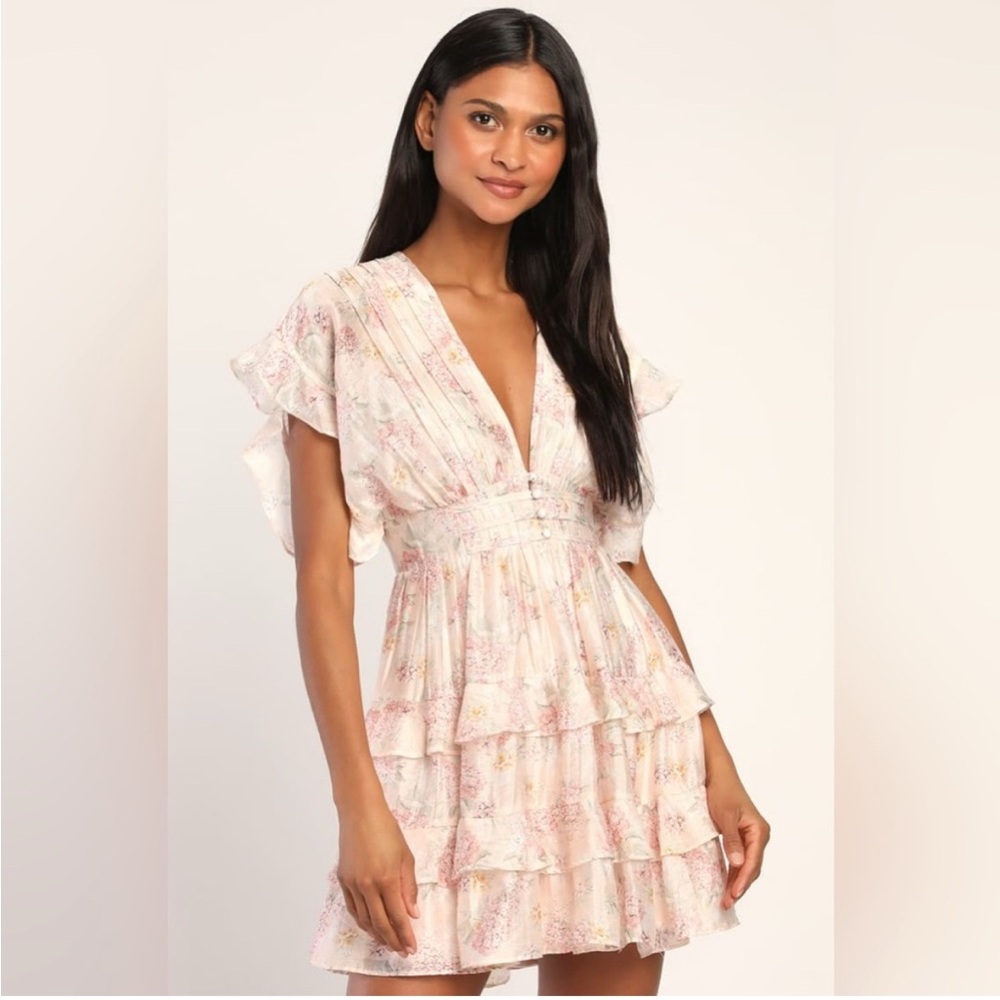 NWT Easily in Love,‎ Lulu’s floral romantic mini dress Size M